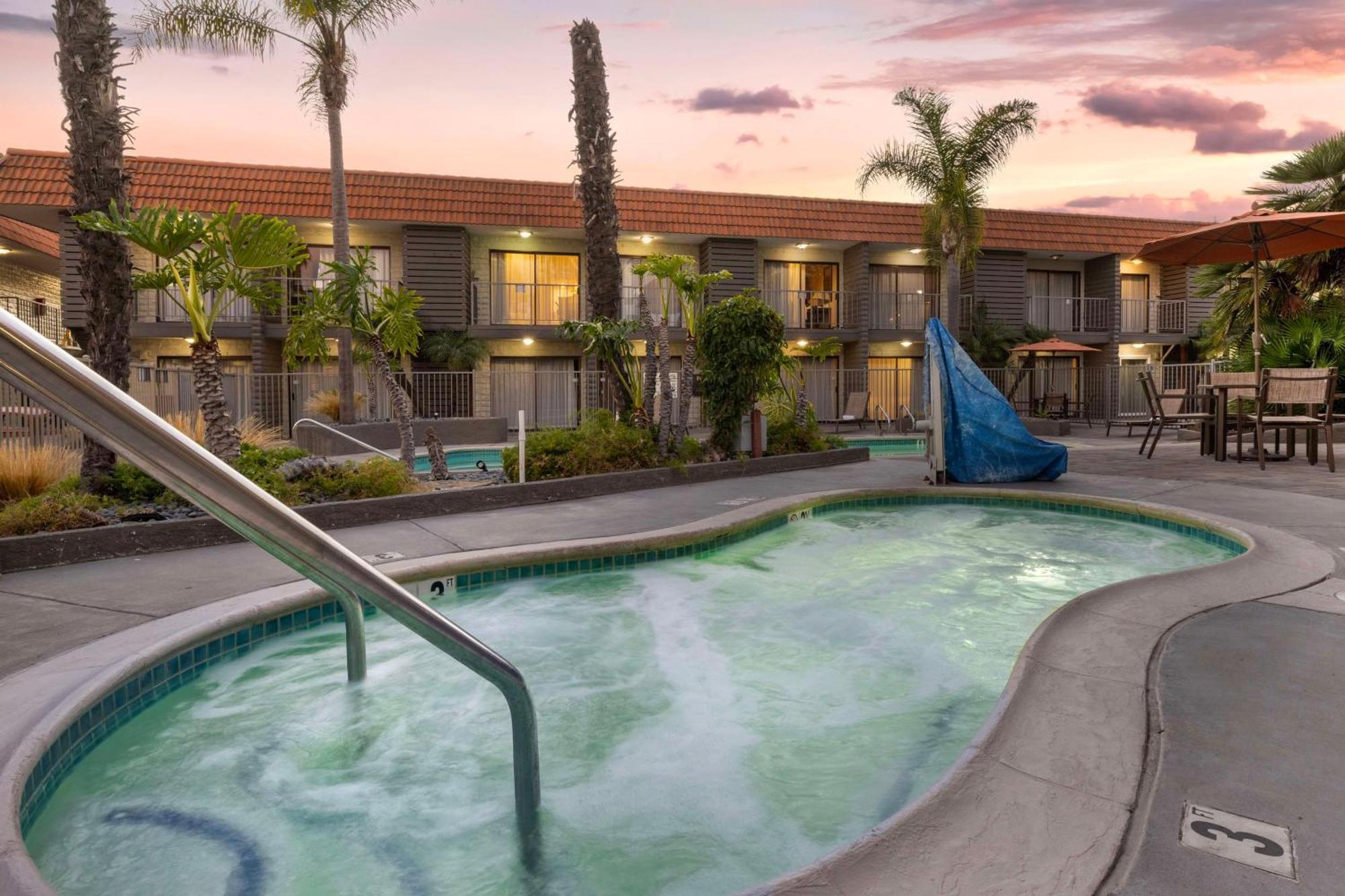 Best Western Oceanside Inn Zewnętrze zdjęcie