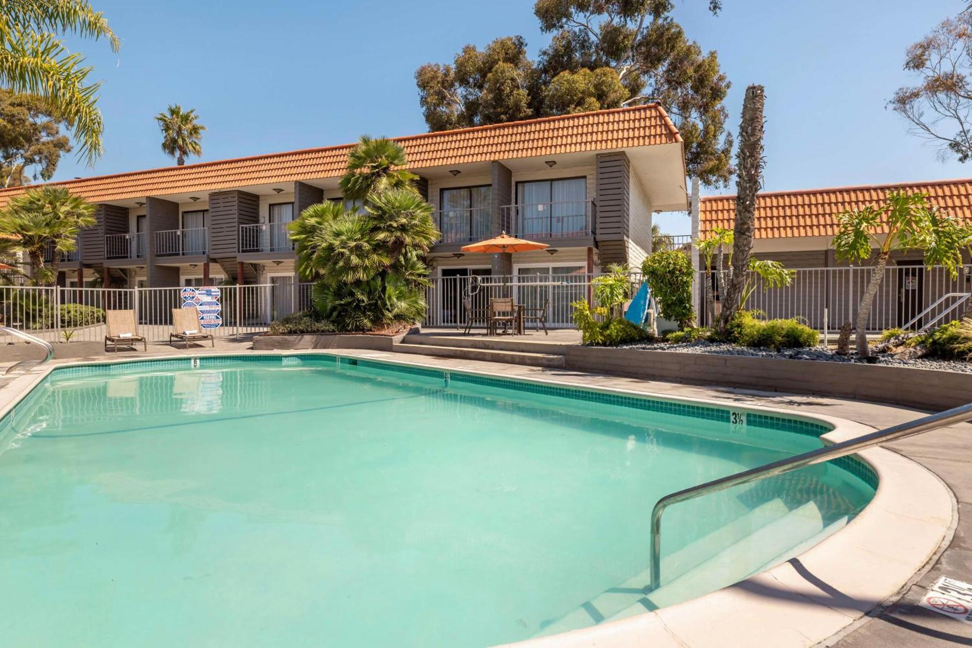 Best Western Oceanside Inn Zewnętrze zdjęcie